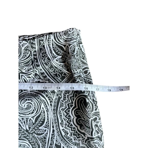 Bamboo Traders Women's Green and White Pants - Picture 7 of 7